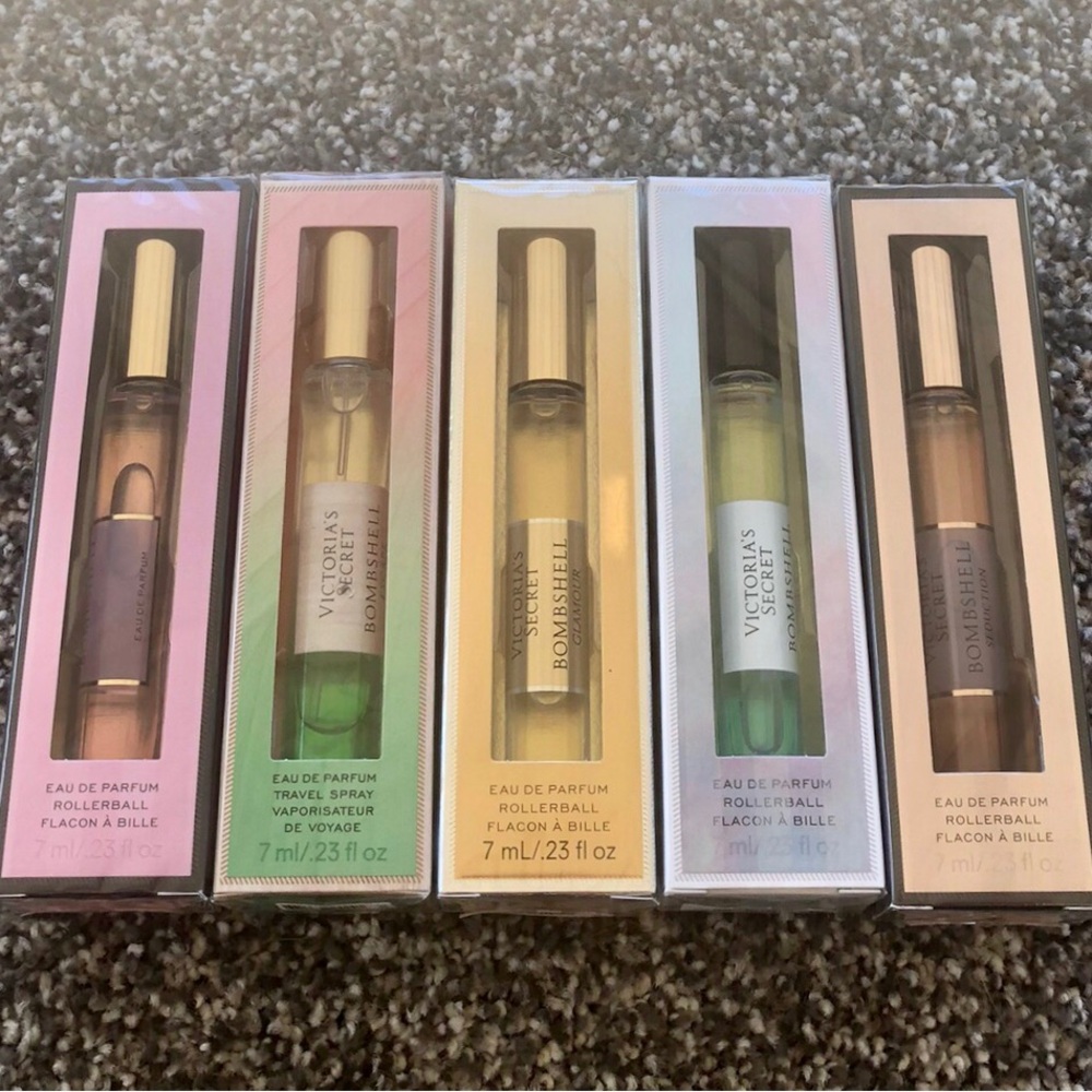 VS Assorted Bombshell Rollerball/Travel Spray 5 pc Set